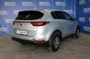 серебряный Kia Sportage 2.0 AT (150 л.с.) 4WD 2018 фото 3