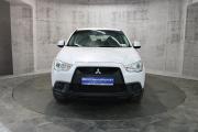 Белый Mitsubishi ASX 1.6 MT (117 л.с.) 2012 фото 1