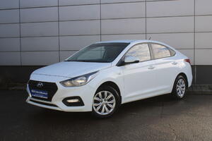 Белый Hyundai Solaris 1.6 MT (123 л.с.) 2018