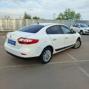 Белый Renault Fluence 1.6 MT (106 л.с.) 2014 фото 1