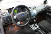 Черный Ford Focus 1.6 AT (100 л.с.) 2005 фото 9