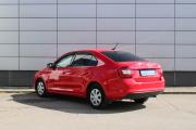 Красный Skoda Rapid 1.6 MT (90 л.с.) 2018 фото 7