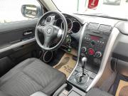 белый Suzuki Grand Vitara 2.0 AT (140 л.с.) 4WD 2011 фото 22