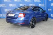 синий Skoda Octavia 1.4 AMT (150 л.с.) 2018 фото 5