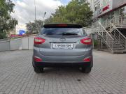 черный Hyundai ix35 2.0 AT (150 л.с.) 2014 фото 20