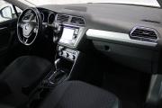 Белый Volkswagen Tiguan 2.0 AMT (180 л.с.) 4WD 2017 фото 10