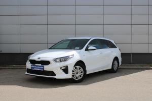 Белый Kia Ceed, III 1.6 AT (128 л.с.) 2020