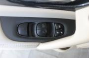 белый Nissan X-Trail 2.5 CVT (171 л.с.) 4WD 2018 фото 13