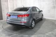 Серый Kia Rio 1.6 AT (123 л.с.) 2016 фото 5