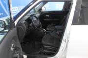 белый Kia Soul 2.0 AT (150 л.с.) 2018 фото 11