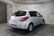 Серебряный Nissan Tiida 1.8 MT (126 л.с.) 2008 фото 5