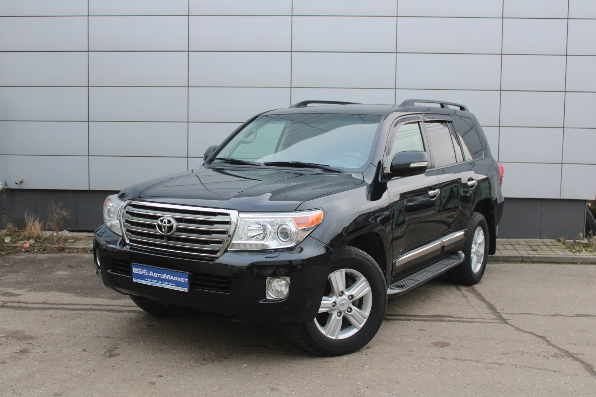 Черный Toyota Land Cruiser 4.5d AT (235 л.с.) 4WD 2014