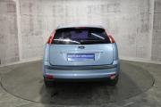 Синий Ford Focus 1.6 MT (100 л.с.) 2007 фото 6
