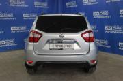серебряный Nissan Terrano 1.6 MT (102 л.с.) 2014 фото 6