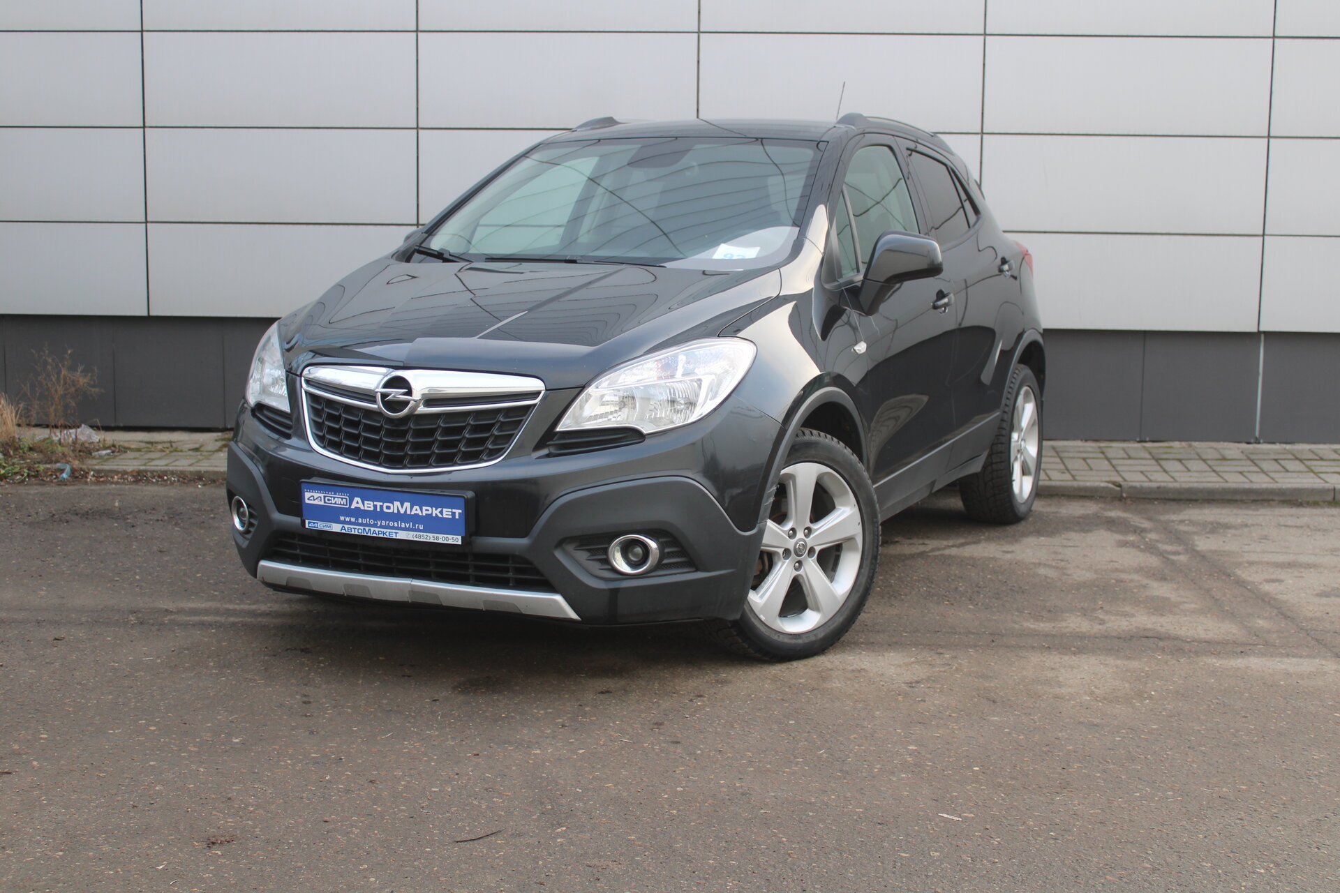 Черный Opel Mokka 1.8 MT (140 л.с.) 2014
