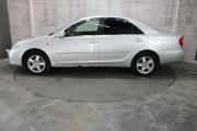Бежевый Toyota Camry 2.4 MT (152 л.с.) 2004 фото 3