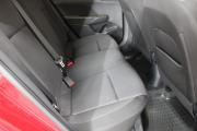 Красный Hyundai Solaris 1.6 MT (123 л.с.) 2019 фото 11