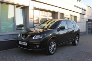 зеленый Nissan X-Trail 2.5 CVT (171 л.с.) 4WD 2018