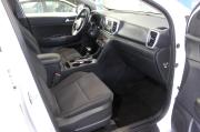 белый Kia Sportage 2.0 AT (150 л.с.) 2019 фото 15