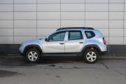 Серебряный Renault Duster 1.6 MT (114 л.с.) 4WD 2016 фото 4