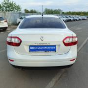 Белый Renault Fluence 1.6 MT (106 л.с.) 2014 фото 6