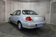 Серебряный Kia Spectra 1.6 MT (101 л.с.) 2008 фото 7