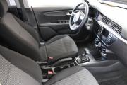 Белый Kia Rio 1.6 AT (123 л.с.) 2019 фото 10