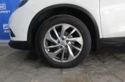 белый Nissan X-Trail 2.5 CVT (171 л.с.) 4WD 2018 фото 8