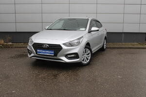 Серебряный Hyundai Solaris 1.6 MT (123 л.с.) 2020