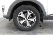 Серебряный Renault Kaptur 1.6 CVT (114 л.с.) 2020 фото 13
