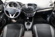 Красный Lada (ВАЗ) Vesta SW 1.6 MT (106 л.с.) 2019 фото 8