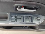 белый Suzuki Grand Vitara 2.0 AT (140 л.с.) 4WD 2011 фото 21