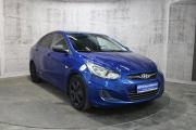 Синий Hyundai Solaris 1.4 AT (107 л.с.) 2014 фото 2