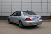 Серебряный Mitsubishi Lancer 1.6 MT (98 л.с.) 2006 фото 7