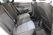 Белый Hyundai Solaris 1.6 AT (123 л.с.) 2021 фото 11