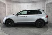 Серый Volkswagen Tiguan 2.0 AMT (180 л.с.) 4WD 2021 фото 4