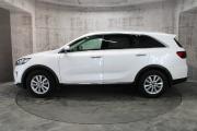 Белый Kia Sorento 2.4 AT (188 л.с.) 4WD 2020 фото 4