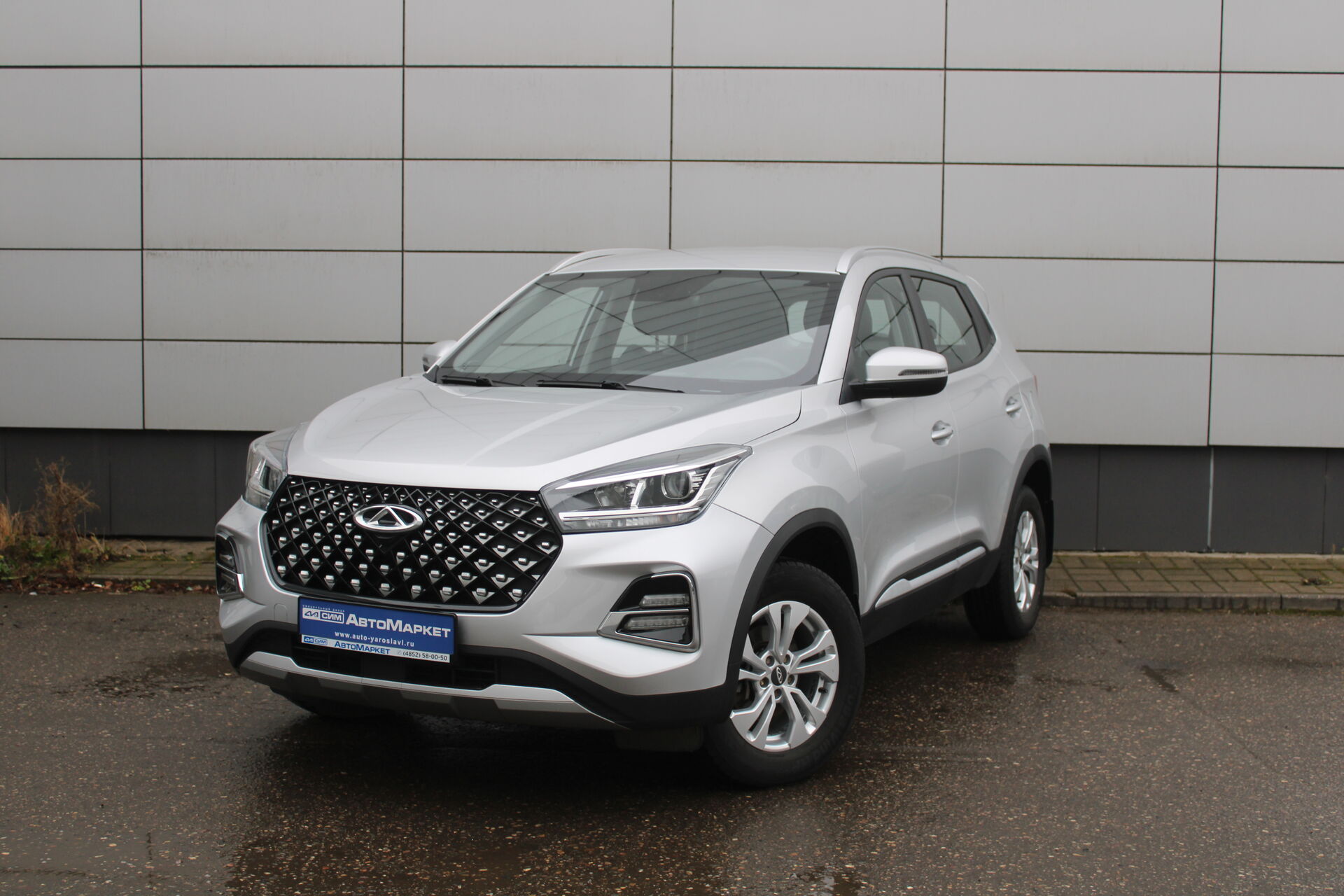 Серый Chery Tiggo 4 Pro 1.5 MT (113 л.с.) 2024