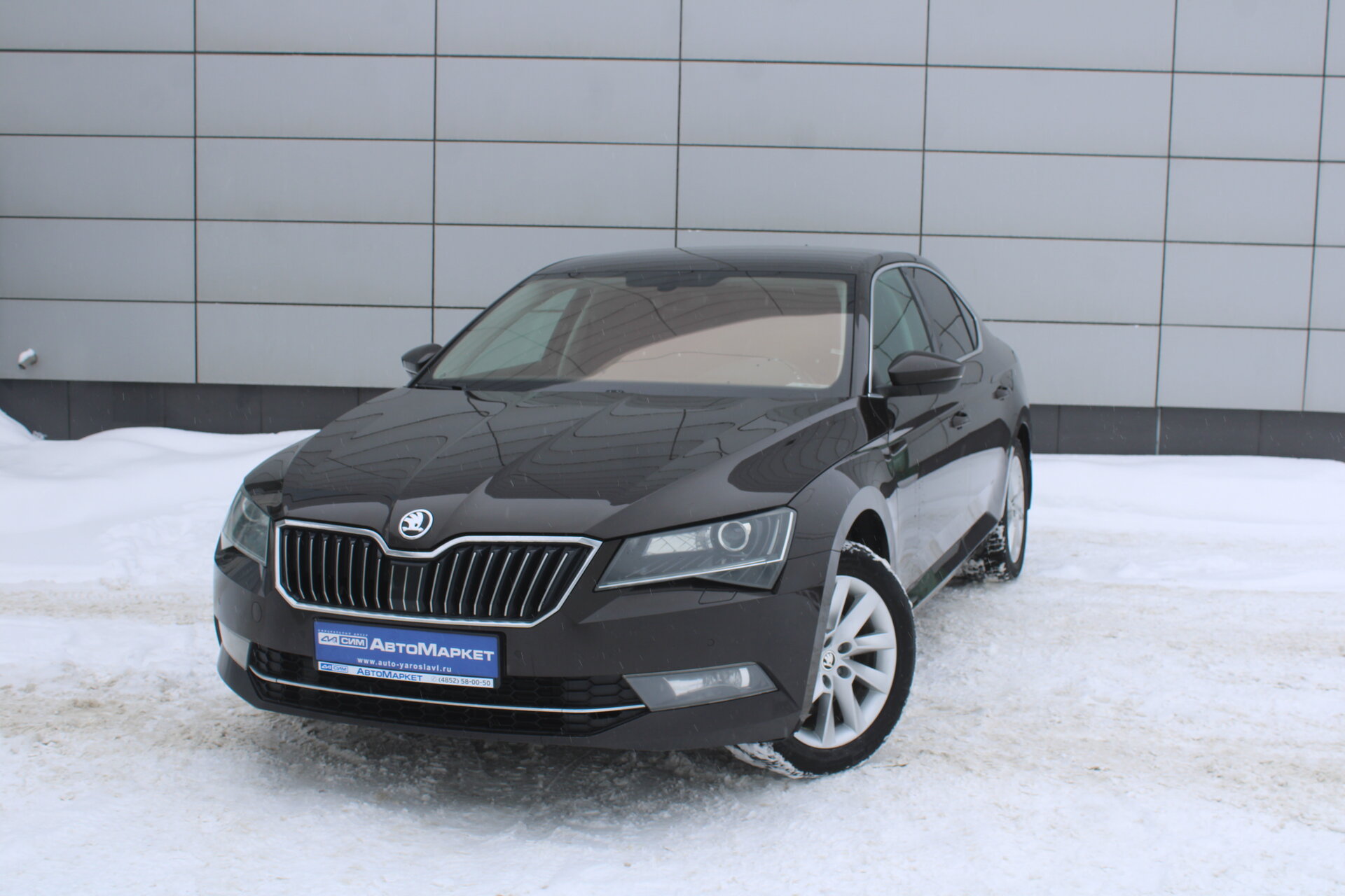 Коричневый Skoda Superb 1.4 AMT (150 л.с.) 2017