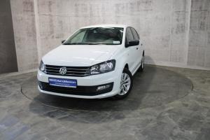 Белый Volkswagen Polo 1.6 MT (110 л.с.) 2017