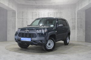 Зеленый Lada (ВАЗ) Niva Travel 1.7 MT (80 л.с.) 4WD 2023
