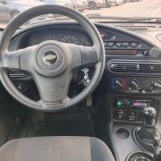 Серый Chevrolet Niva 1.7 MT (80 л.с.) 4WD 2016 фото 9