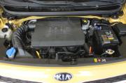 желтый Kia Picanto 1.3 AT (84 л.с.) 2019 фото 9
