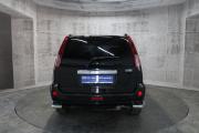 Черный Nissan X-Trail 2.0 AT (140 л.с.) 4WD 2006 фото 6