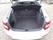 белый Skoda Octavia 1.2 MT (105 л.с.) 2013 фото 8