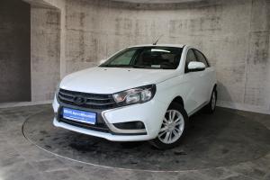 Белый Lada (ВАЗ) Vesta 1.6 MT (106 л.с.) 2017
