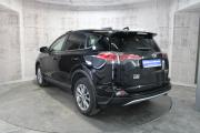 Черный Toyota RAV4 2.5 AT (180 л.с.) 4WD 2019 фото 7