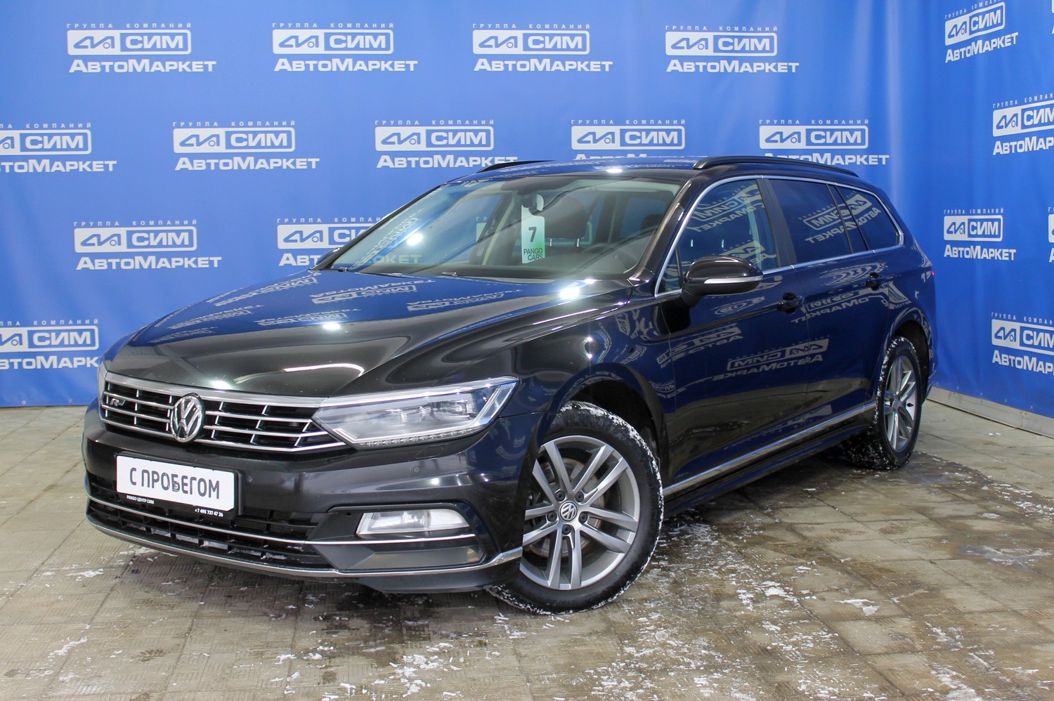 черный Volkswagen Passat 1.8 AMT (180 л.с.) 2018
