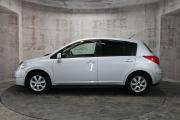 Серебряный Nissan Tiida 1.8 MT (126 л.с.) 2008 фото 3