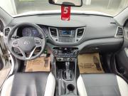 белый Hyundai Tucson 2.0 AT (150 л.с.) 2017 фото 4